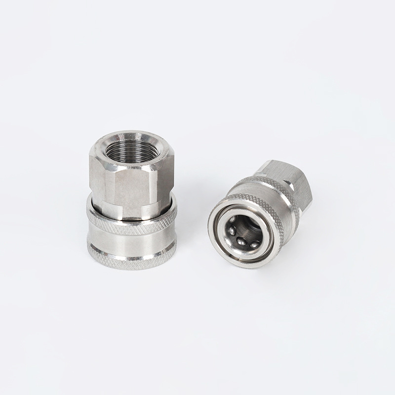 Adapter outlet air mesin cuci mobil